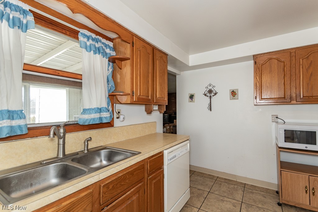 1032 Center Road Eastlake OH 44095