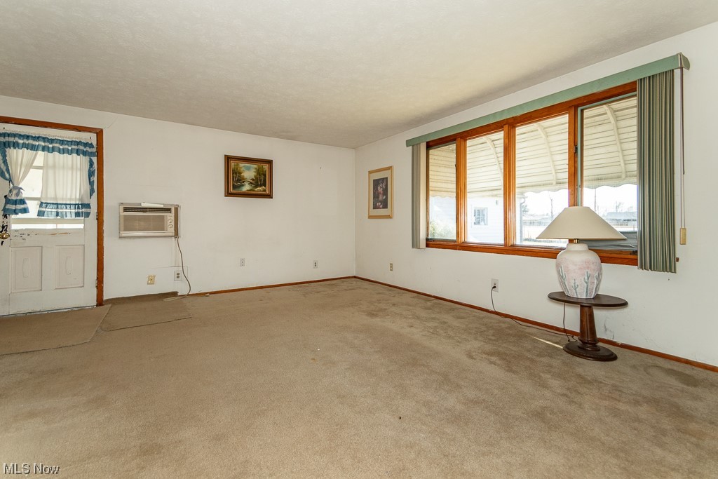 1032 Center Road Eastlake OH 44095