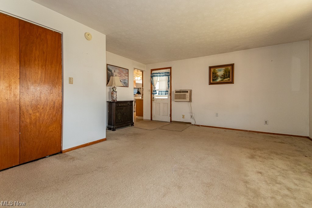 1032 Center Road Eastlake OH 44095