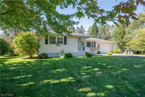 13351 Parkview Avenue NW Uniontown OH 44685