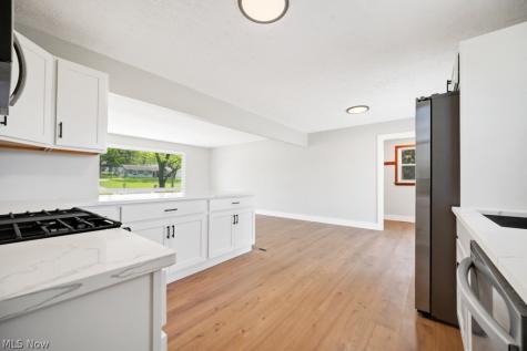 8454 Royalhaven Drive North Royalton OH 44133