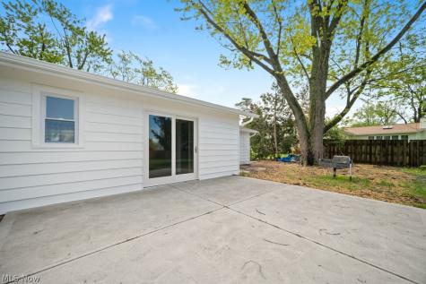 8454 Royalhaven Drive North Royalton OH 44133