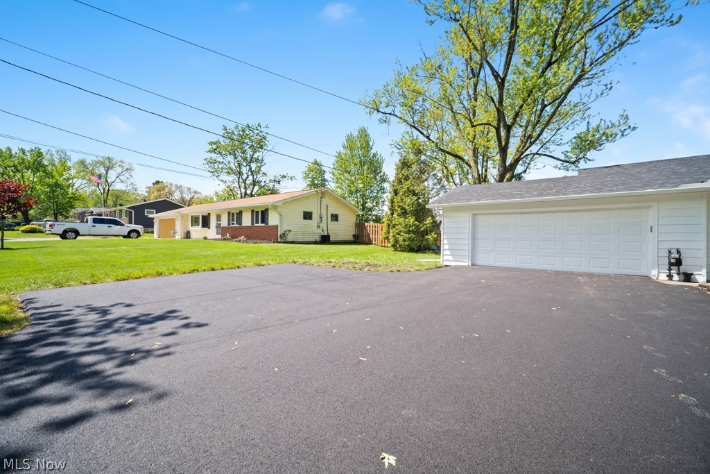 8454 Royalhaven Drive North Royalton OH 44133