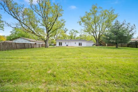 8454 Royalhaven Drive North Royalton OH 44133