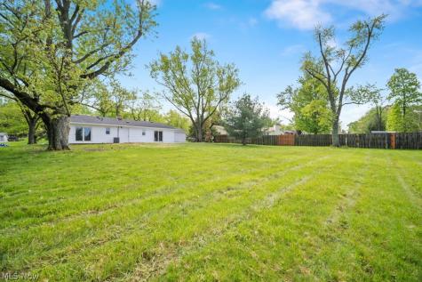 8454 Royalhaven Drive North Royalton OH 44133