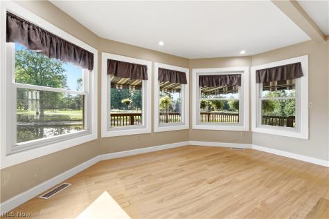 4262 Vilamoura Drive Avon OH 44011