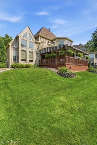 4262 Vilamoura Drive Avon OH 44011