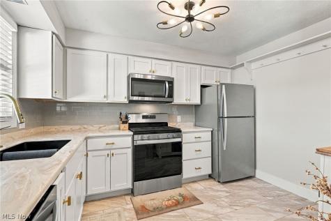 820 Weber Avenue NE North Canton OH 44720