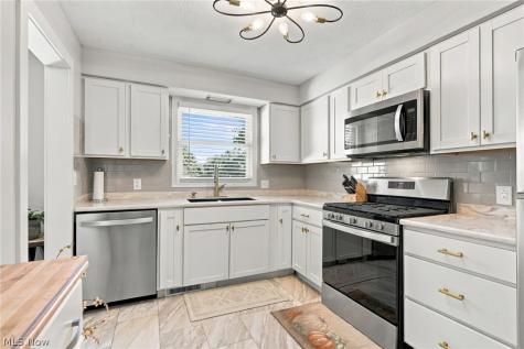 820 Weber Avenue NE North Canton OH 44720