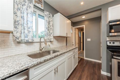 32736 Belle Road Avon Lake OH 44012