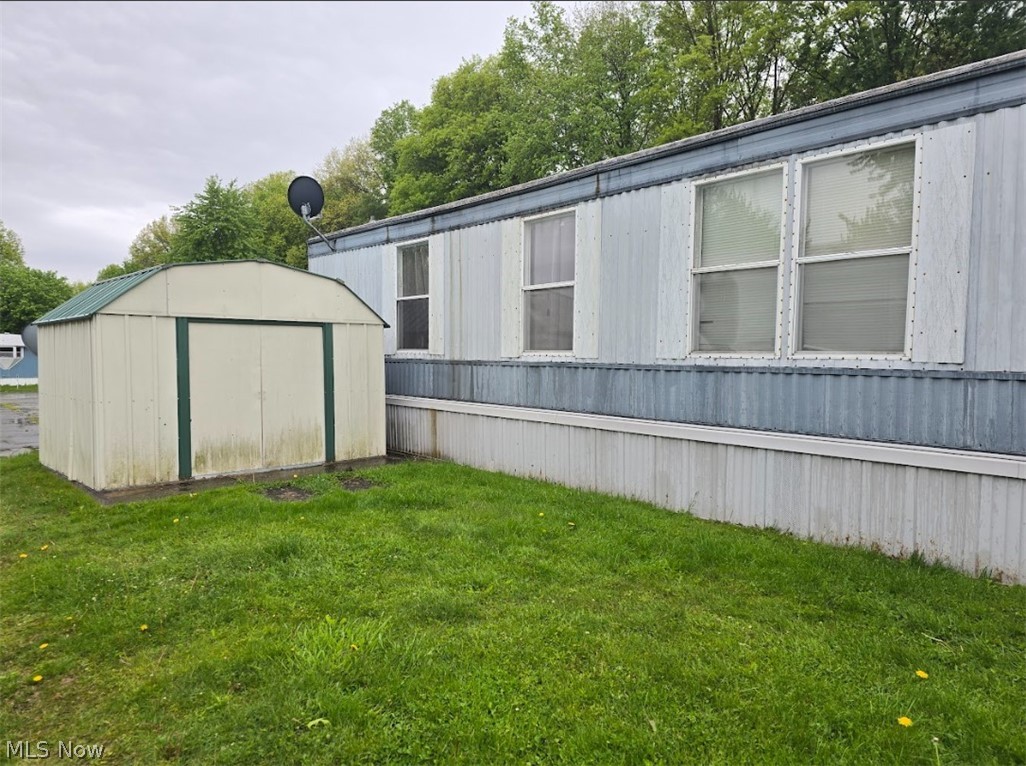 65 Cedarwood Drive Beloit OH 44609