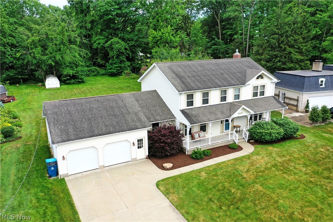 8930 Echo Lake Drive NE Warren OH 44484