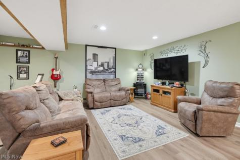 311 River Run Drive Elyria OH 44035