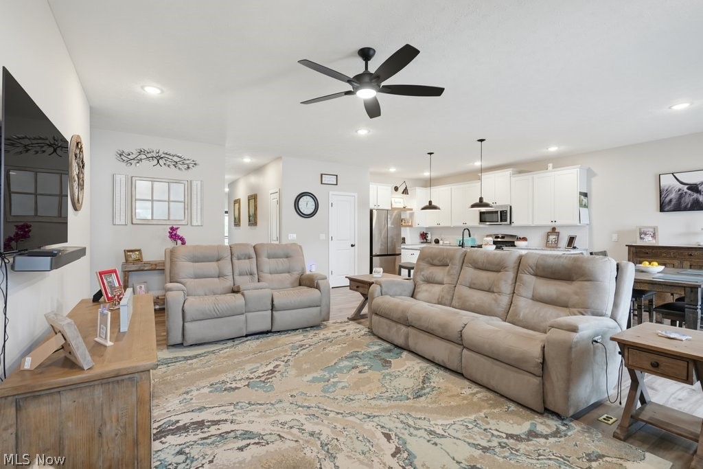 311 River Run Drive Elyria OH 44035