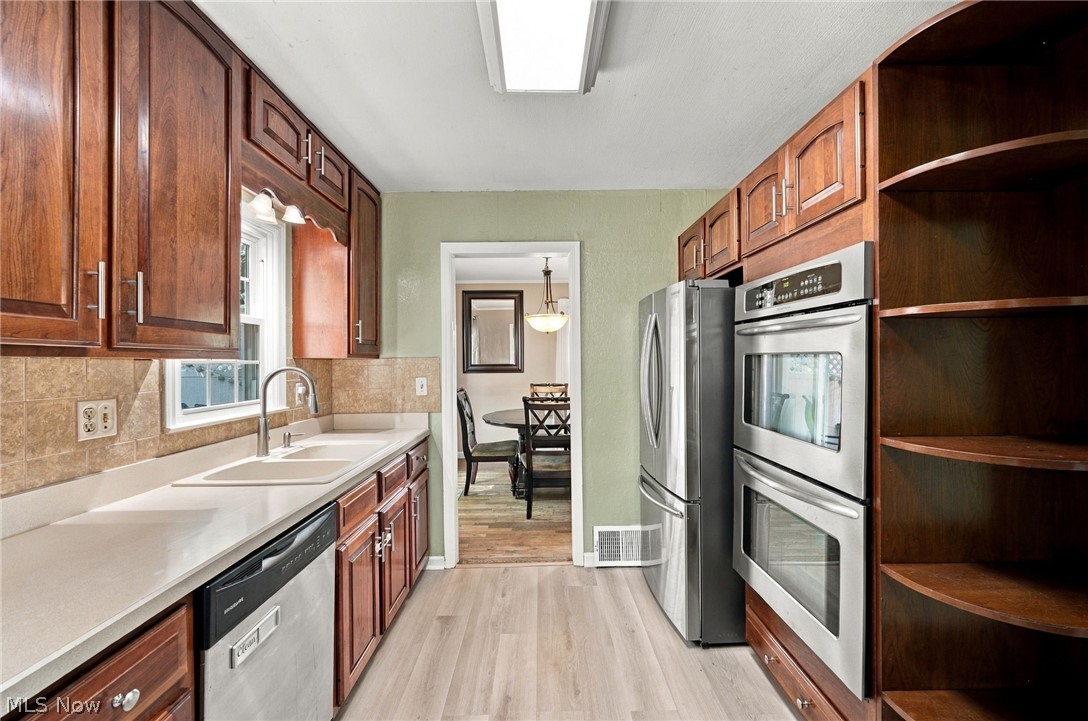 2723 Maplewood Street Cuyahoga Falls OH 44221