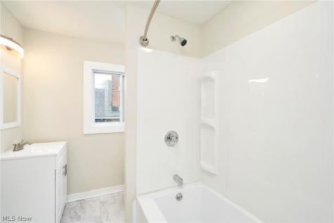 166 Marvin Avenue Akron OH 44302