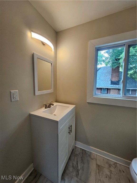 166 Marvin Avenue Akron OH 44302