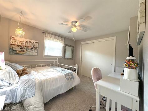 814 Mcdaniel Avenue Minerva OH 44657