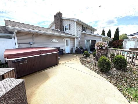814 Mcdaniel Avenue Minerva OH 44657
