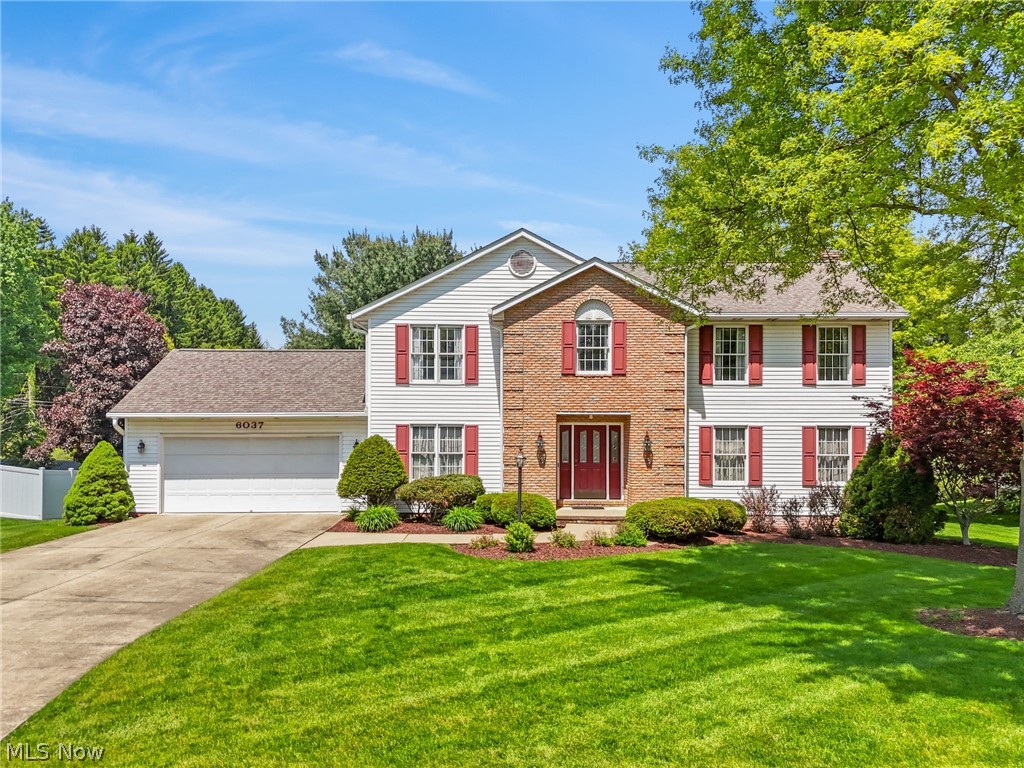 6037 Sandy Ridge Circle NW North Canton OH 44720