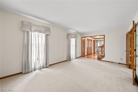 6037 Sandy Ridge Circle NW North Canton OH 44720