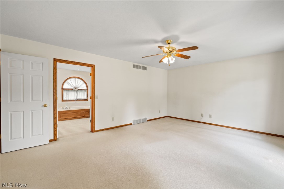 6037 Sandy Ridge Circle NW North Canton OH 44720
