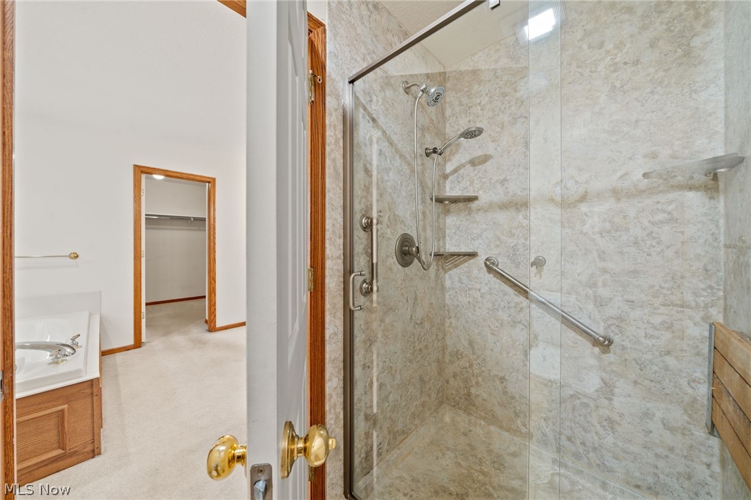 6037 Sandy Ridge Circle NW North Canton OH 44720