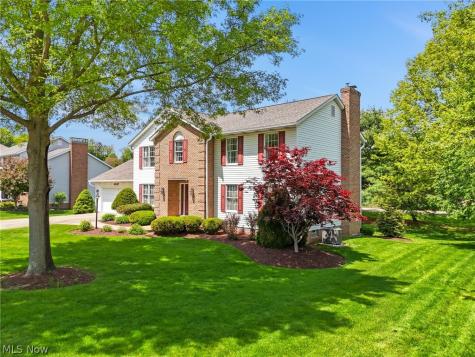 6037 Sandy Ridge Circle NW North Canton OH 44720