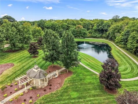 1413 Ashford Glen Lane Sagamore Hills OH 44067