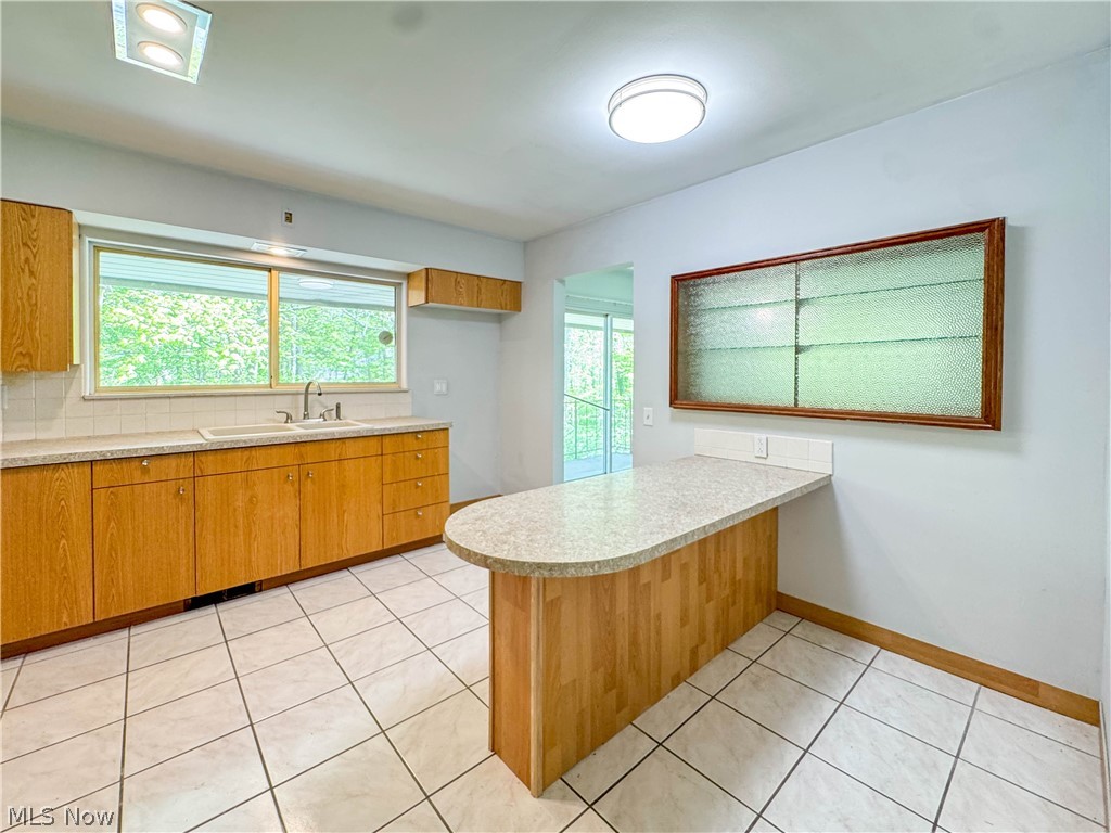 1050 Park Circle Girard OH 44420
