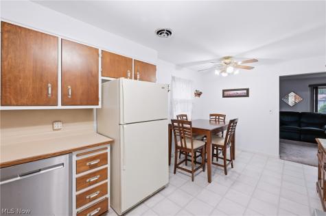 3195 Sunnybrooke Drive Youngstown OH 44511