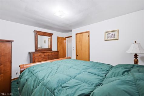 3195 Sunnybrooke Drive Youngstown OH 44511