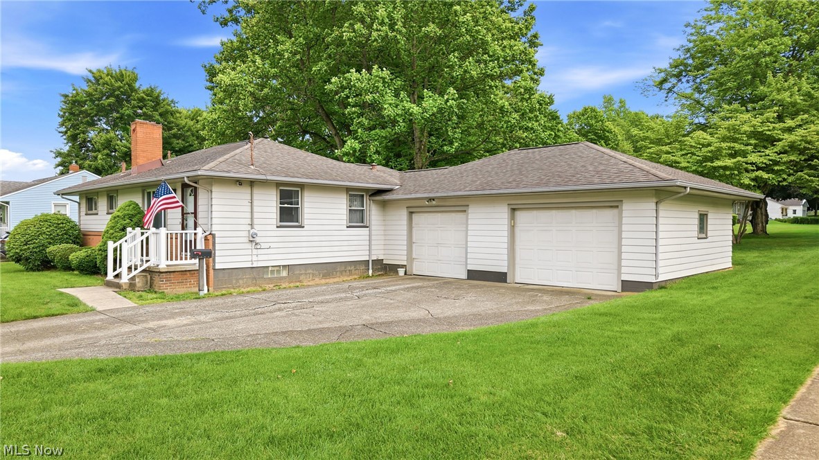 3195 Sunnybrooke Drive Youngstown OH 44511