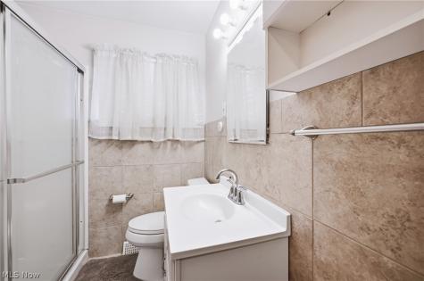 3195 Sunnybrooke Drive Youngstown OH 44511
