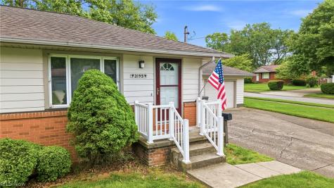 3195 Sunnybrooke Drive Youngstown OH 44511