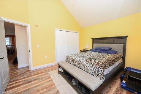 17725 Puritas Avenue Cleveland OH 44135