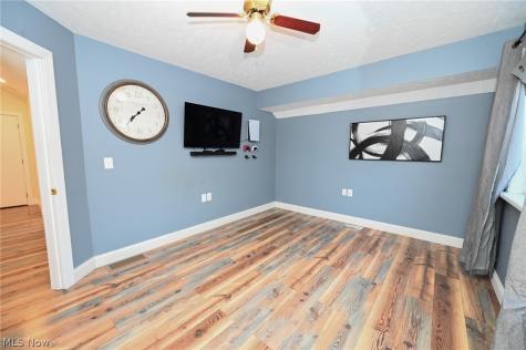 17725 Puritas Avenue Cleveland OH 44135