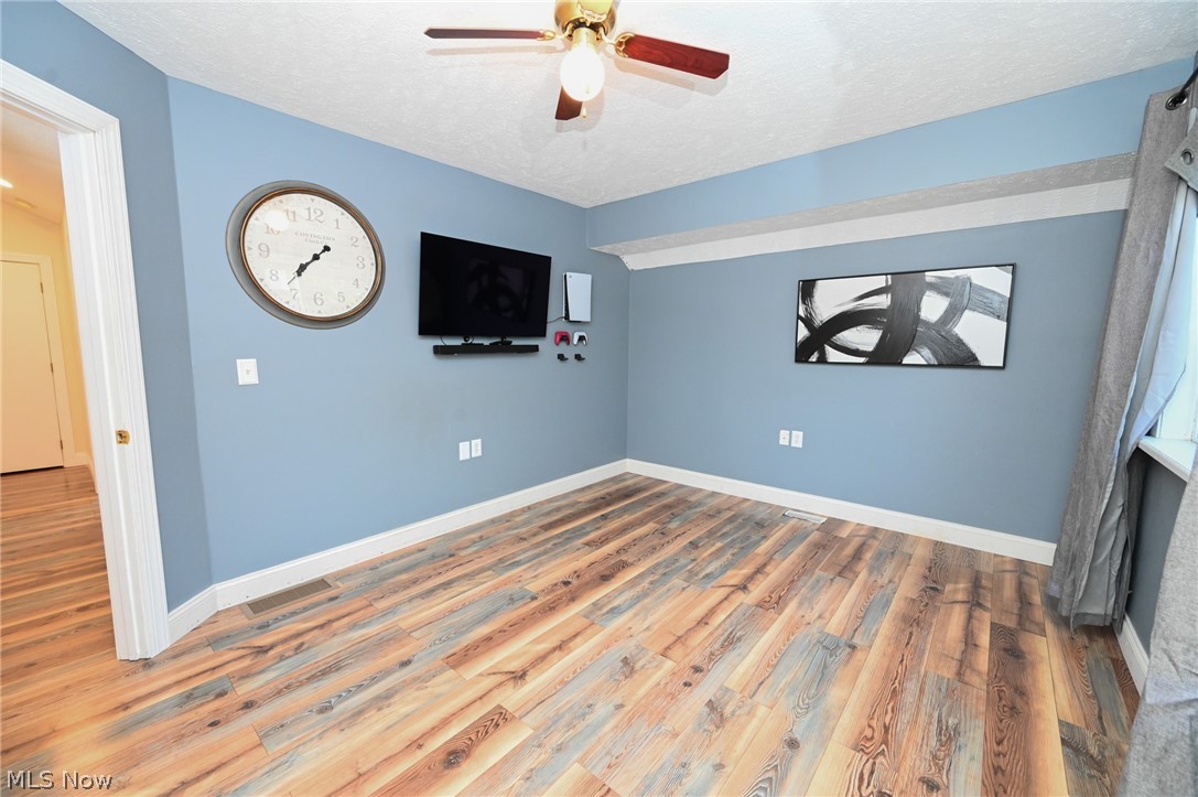 17725 Puritas Avenue Cleveland OH 44135