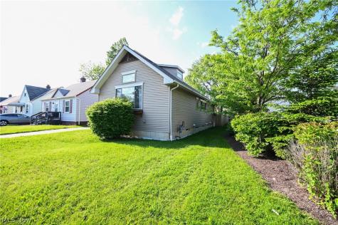 17725 Puritas Avenue Cleveland OH 44135