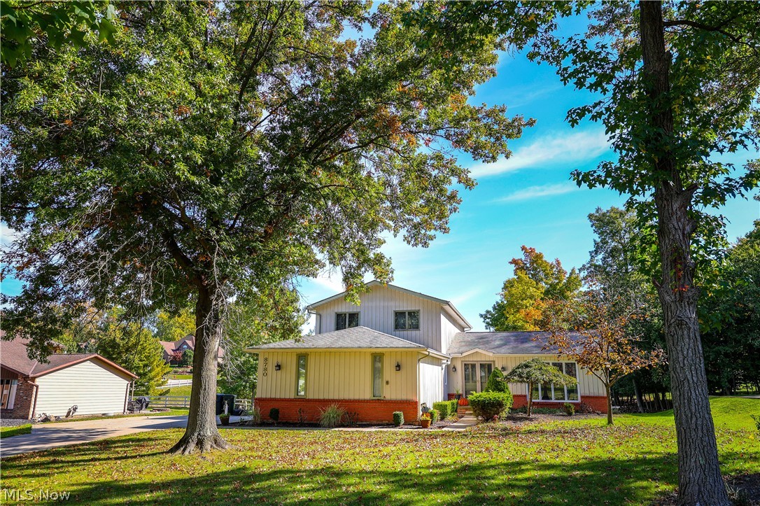 8780 Oakwood Lane North Royalton OH 44133