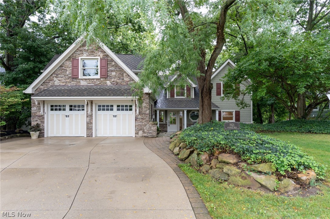 1921 Wynwood Drive Rocky River OH 44116