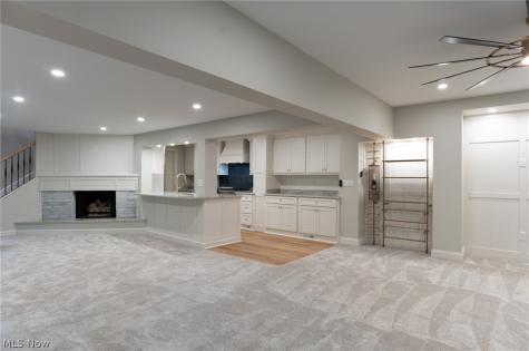 1921 Wynwood Drive Rocky River OH 44116