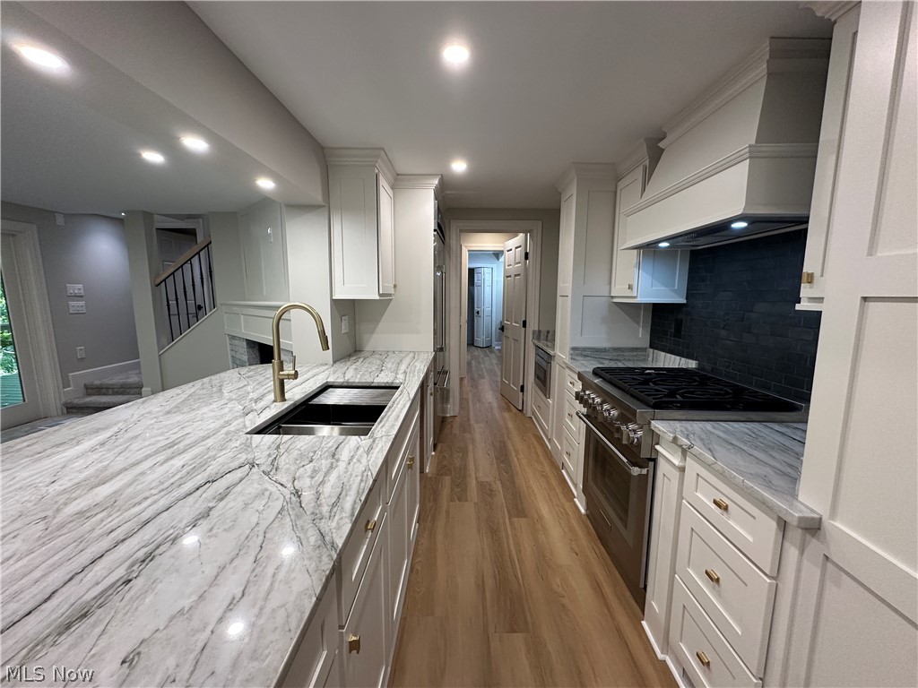 1921 Wynwood Drive Rocky River OH 44116