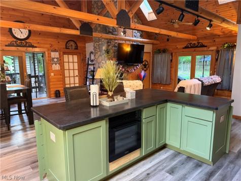 2653 Constance Drive Millersburg OH 44654