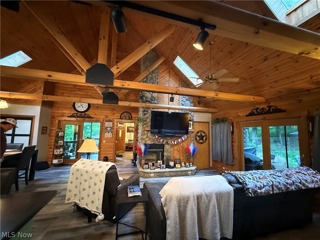 2653 Constance Drive Millersburg OH 44654