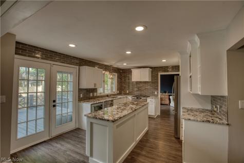 1461 Wimbledon Circle Stow OH 44224