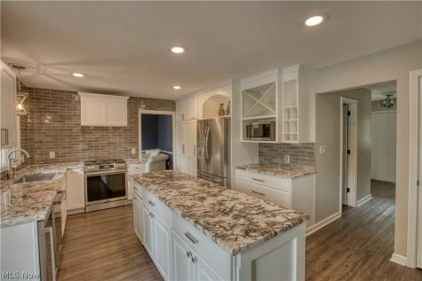 1461 Wimbledon Circle Stow OH 44224