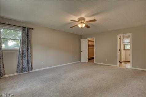 1461 Wimbledon Circle Stow OH 44224
