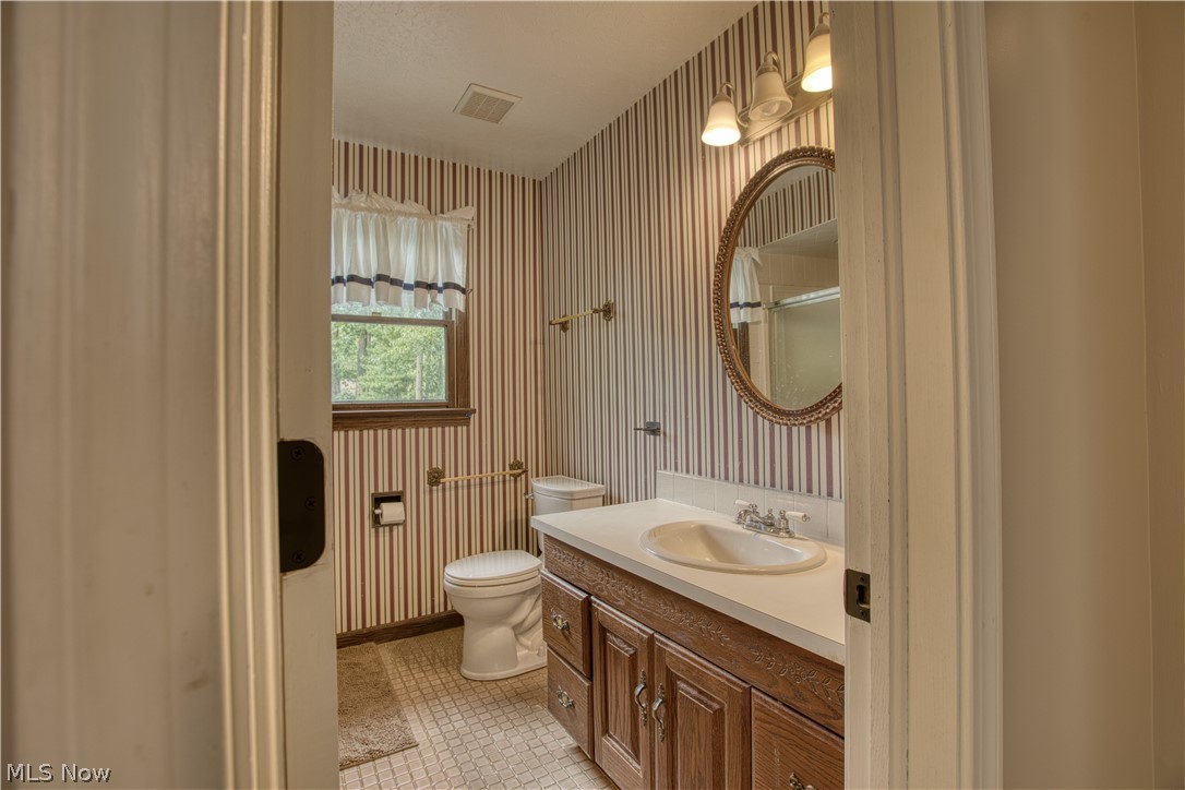 1461 Wimbledon Circle Stow OH 44224