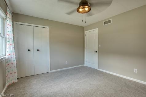 1461 Wimbledon Circle Stow OH 44224